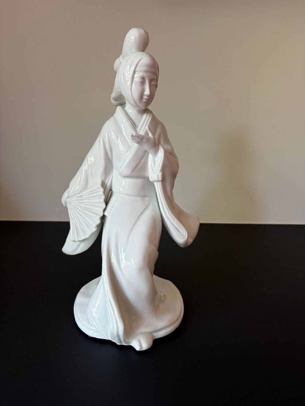 Vintage Antique Fitz and Floyd White Porcelain Geisha with Fan - 12”